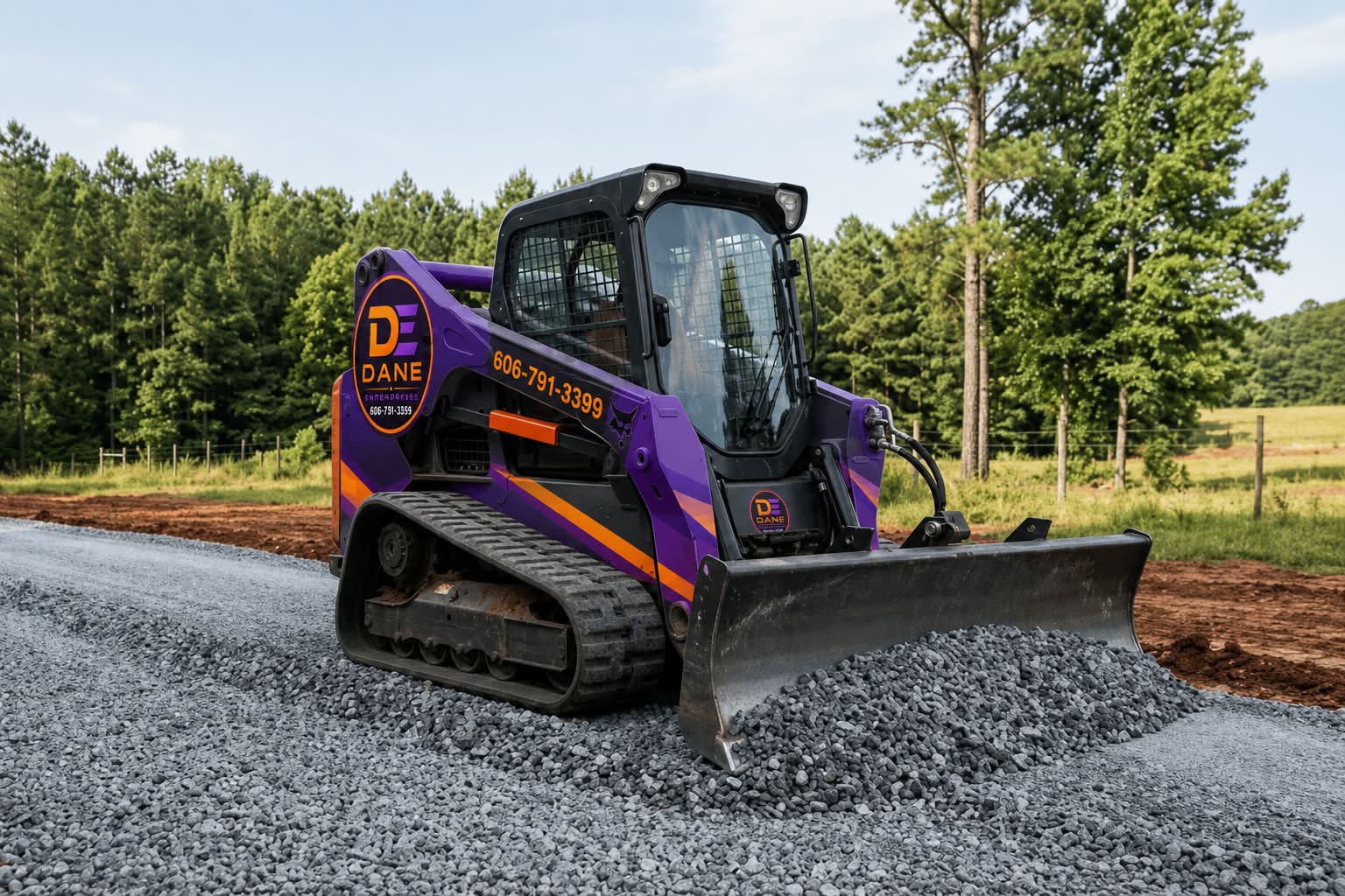 2,500 – 3,200 lb. Tracked Skid Steer Rental